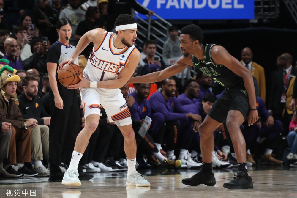 森納的中場 森納的中場