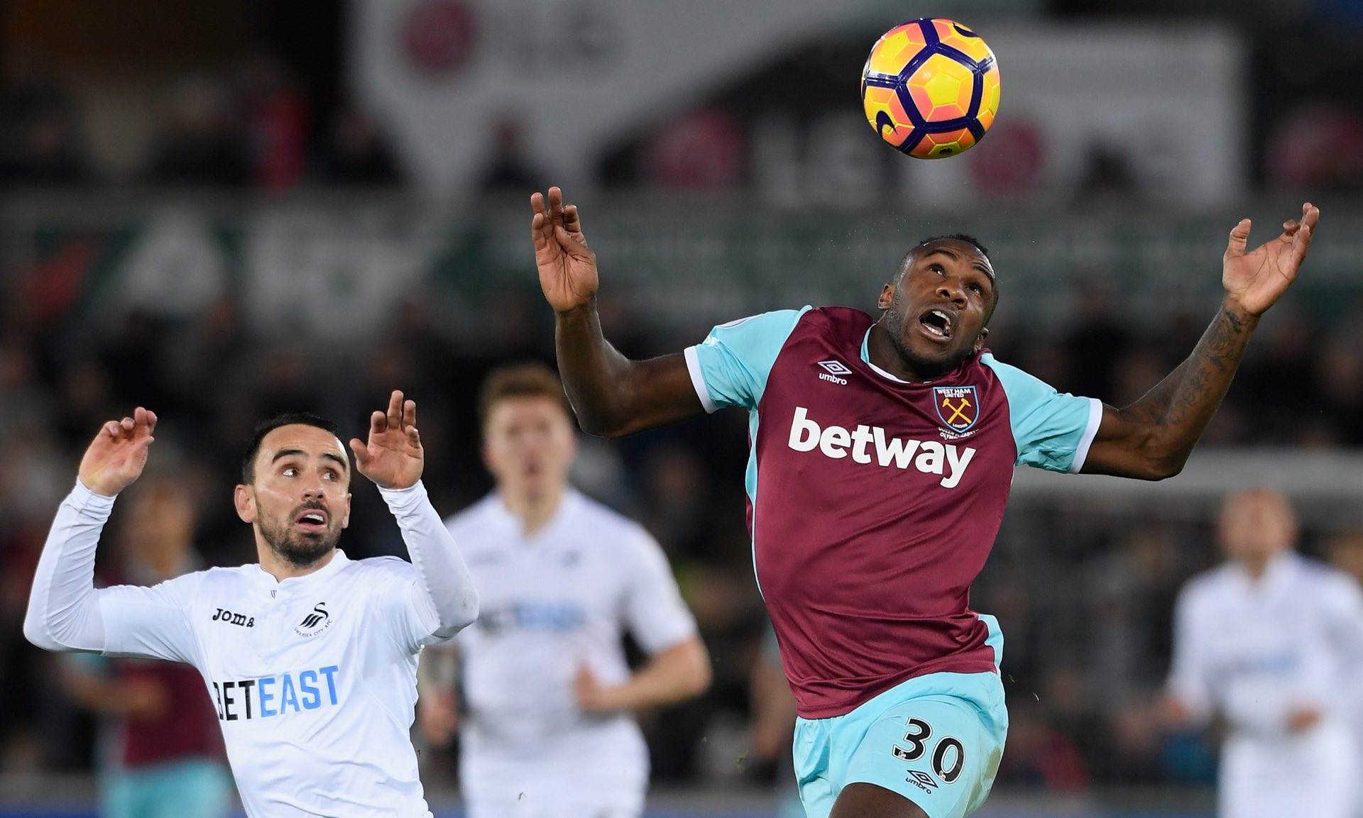 他在內線的 他在內線的